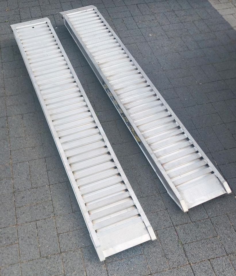 Auffahrrampen Alu 1,8 T 200 x 30 cm mieten in Mengede