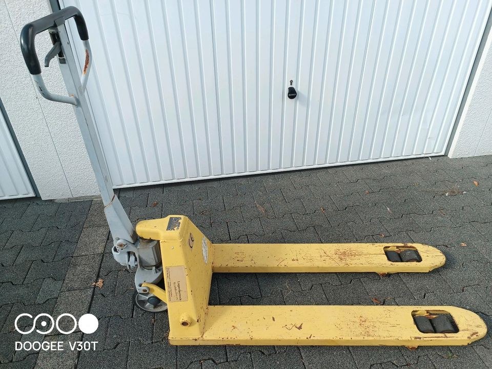 Paletten Hubwagen Armeise Gabelhubwagen mieten in Mengede – 3