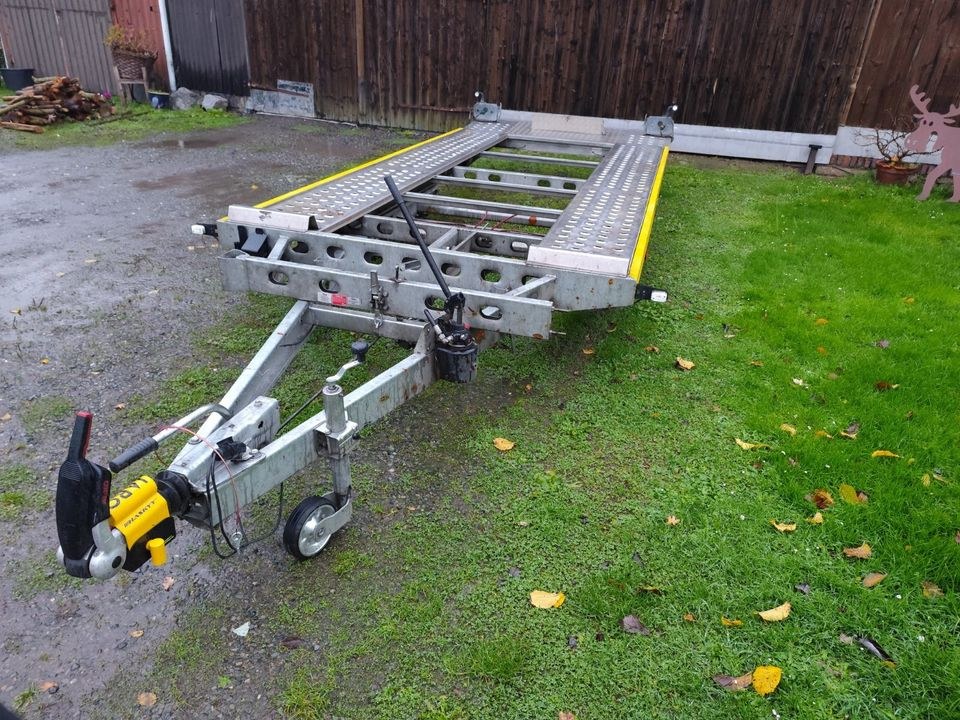 Auto Trailer kippbar Autoanhänger mieten bei JARO Anhängervermietung