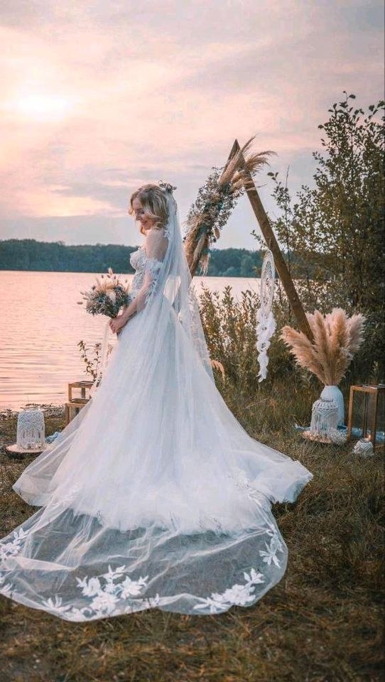 Dreieckig Traubogen Holz Hochzeitsdeko mieten bei Areletia-Weddings – 3