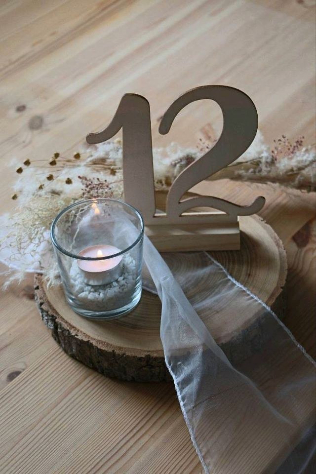 Tischnummern Sperrholz Hochzeitsdeko mieten bei Areletia-Weddings – 2