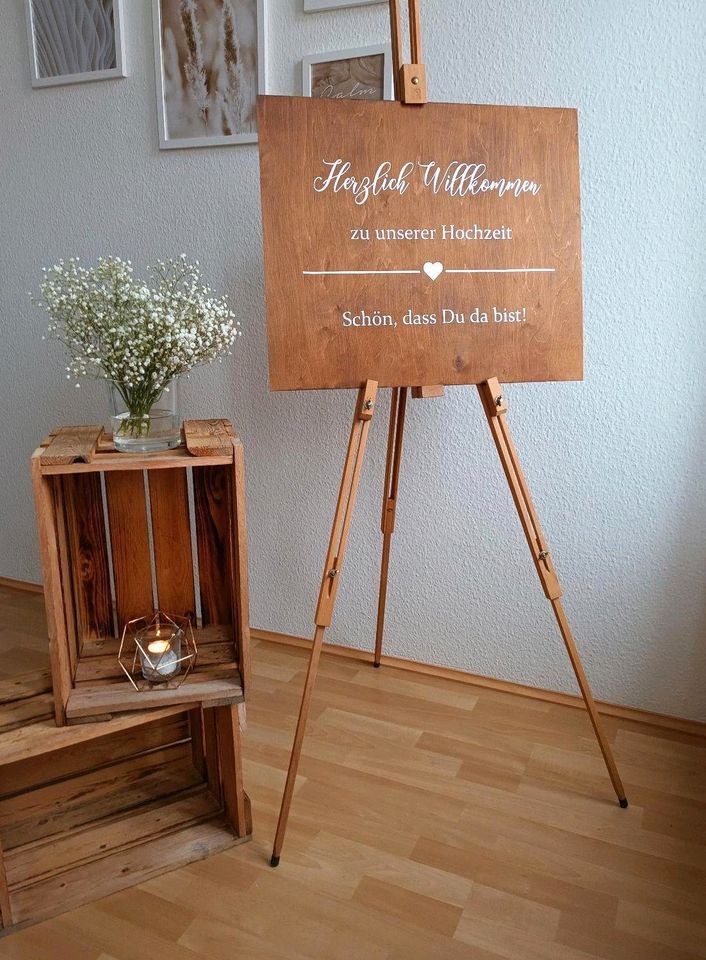 Willkommensschild Holz Hochzeitsdeko mieten bei Areletia-Weddings – 2