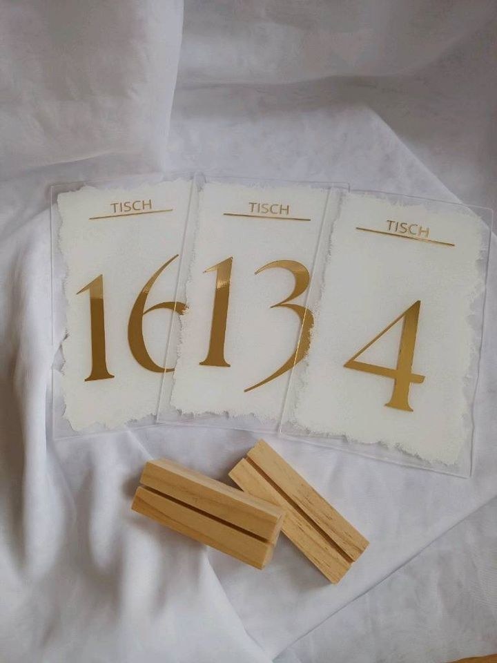 Tischnummern Set 1 16 weiß gold Acryl mieten bei Areletia-Weddings – 3