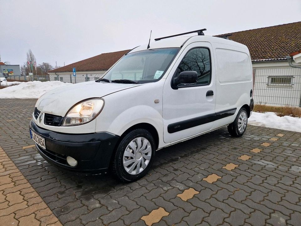 Transporter AHK Auto Möbeltaxi Kastenwagen mieten in Wennigsen – 3