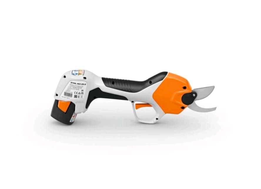 Stihl ASA 20 Akku Astschere Rosenschere mieten in Wennigsen – 3