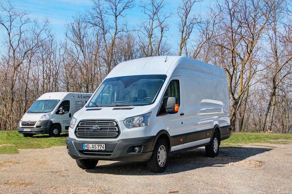 Transporter Sprinter Umzugswagen Ford Transit mieten
