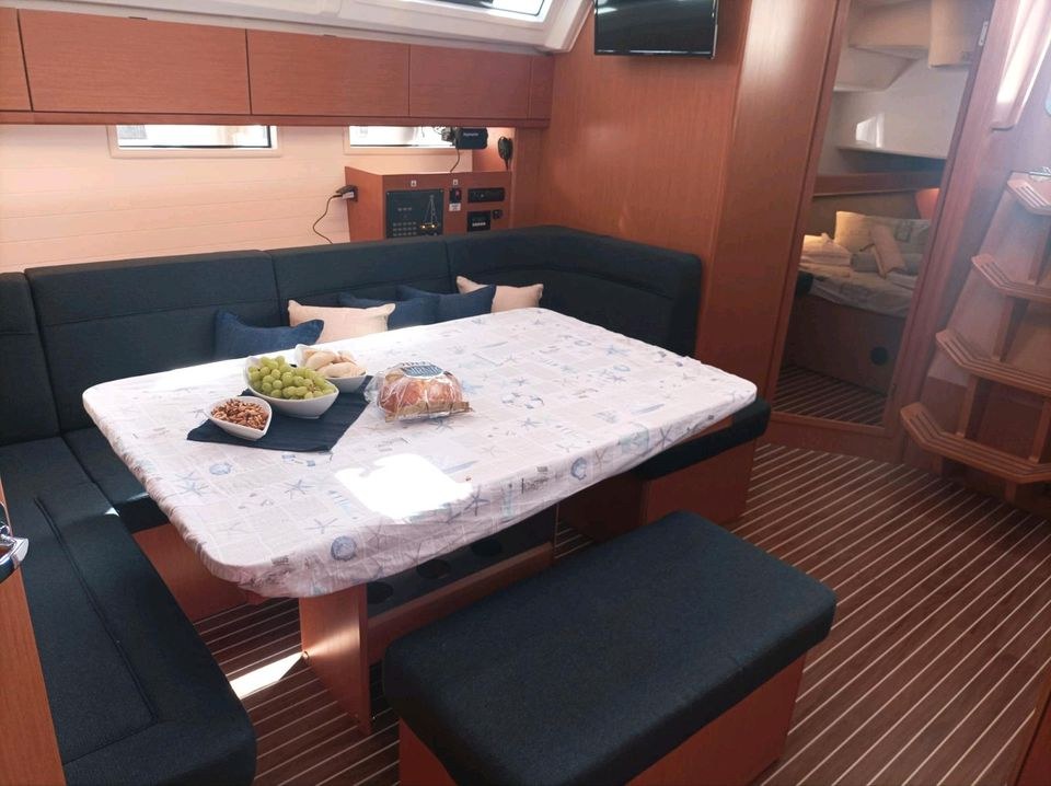 Yacht Bavaria Jeanneau mieten bei A-S UMZUG TRANSPORT AUTOVERMIE – 4