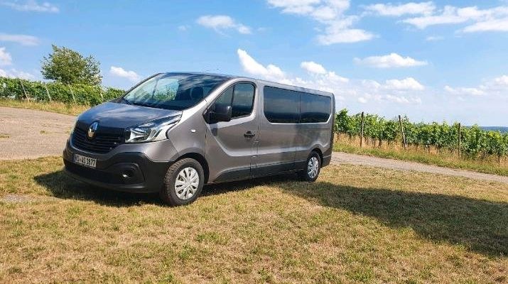 9 SITZER BUS OPEL VIVARO RENAULT TRAFFIC mieten in Malsch bei Wiesloch – 2