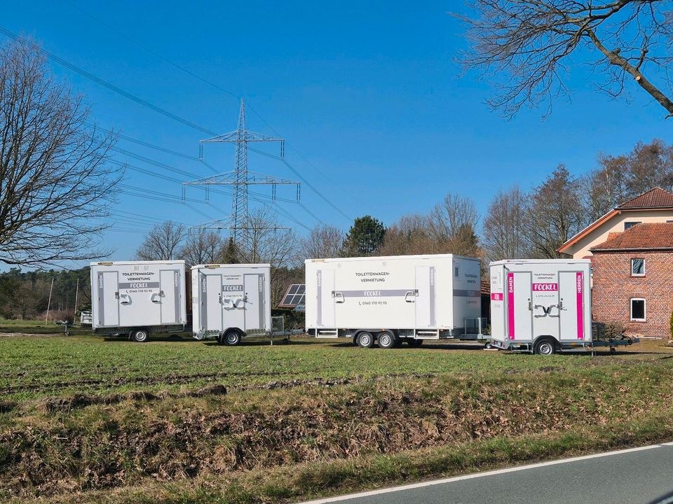 Toilettenwagen klein Mittel groß WC Wagen mieten in Oerlinghausen – 3