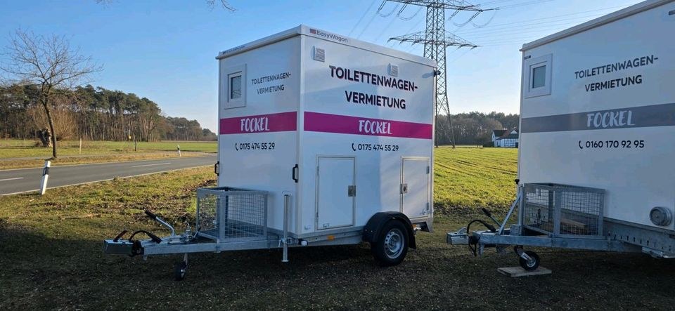 Toilettenwagen klein Mittel groß WC Wagen mieten in Oerlinghausen – 2