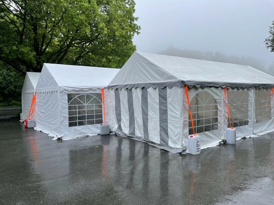 Zelt Holzboden Bierzeltgarnitur Bankettstuhl mieten in Oerlinghausen – 2
