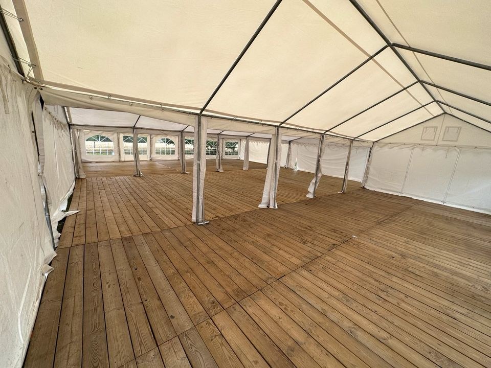 12x12m Partyzelt Eventzelt Festzelt Holzboden mieten in Oerlinghausen