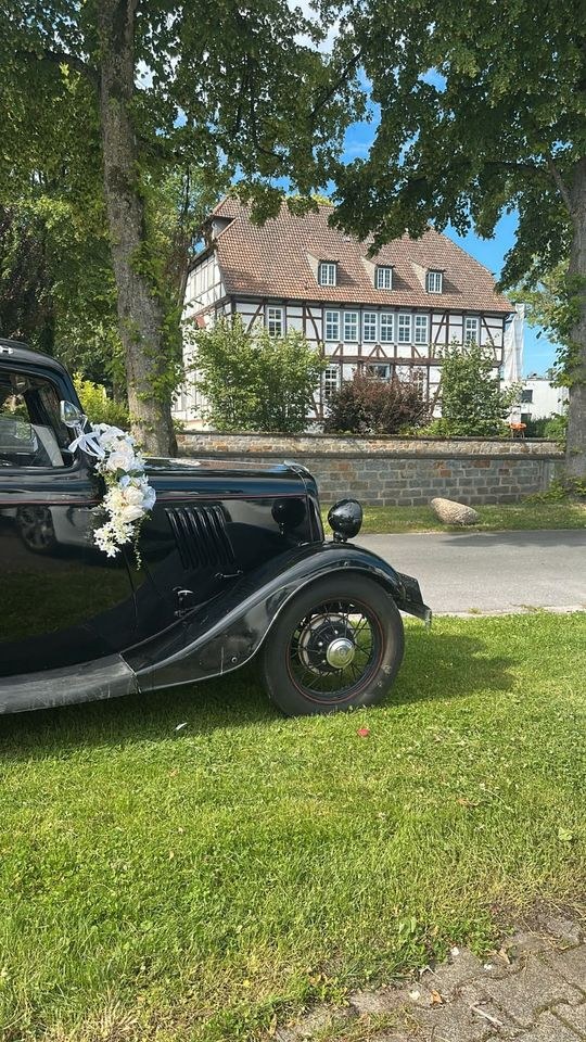 Baujahr 1937 Ford Y Brautauto Oldtimer mieten bei Auto-Evento