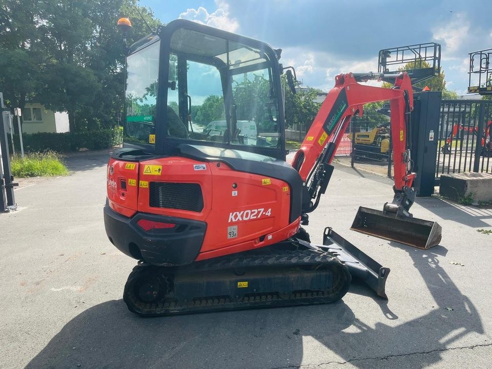 Minibagger 2,7t mieten in Selm – für Garten, Einfahrt & Fundament – 2