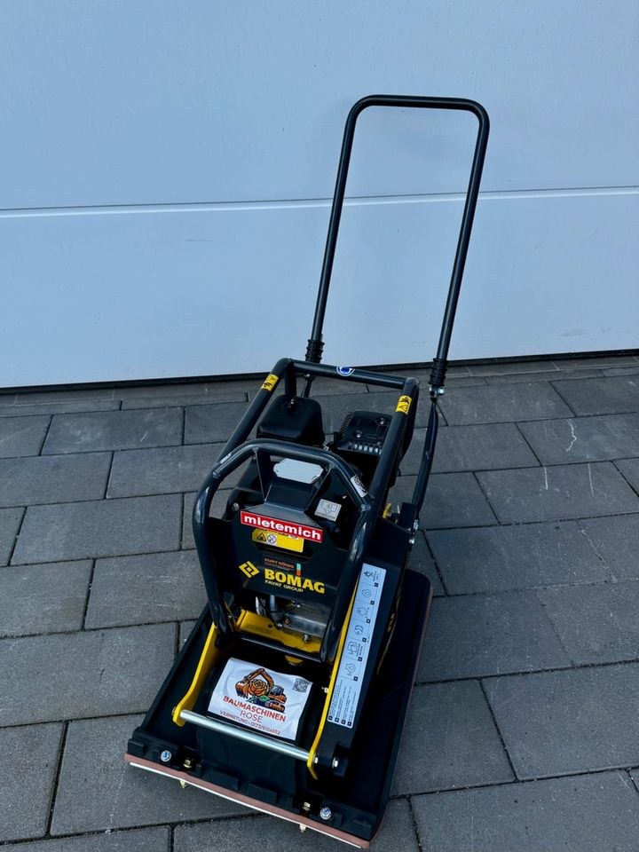 Rüttelplatte Vibration Bomag BP20 45 N 92KG mieten in Holzminden – 2