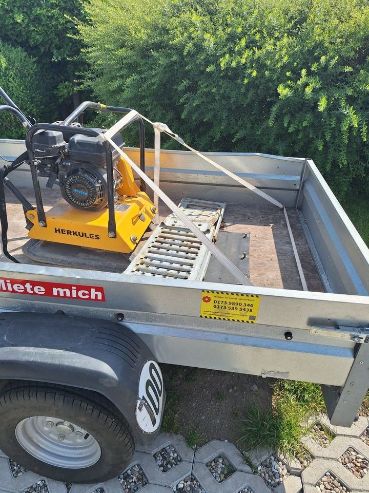 Rüttelplatte 104kg mieten in Trittau – für Pflaster & Terrasse – 4