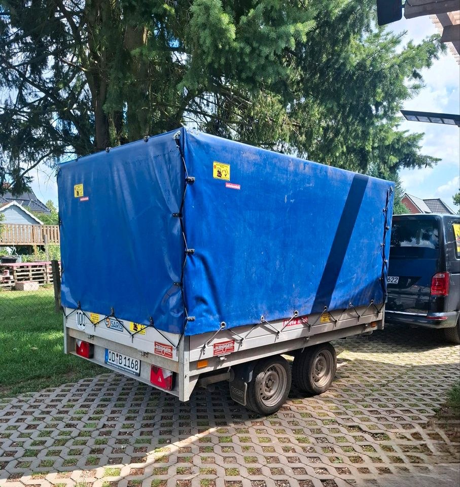 Anhänger Plane mieten in Trittau – für Umzug, Garten & Transport – 3