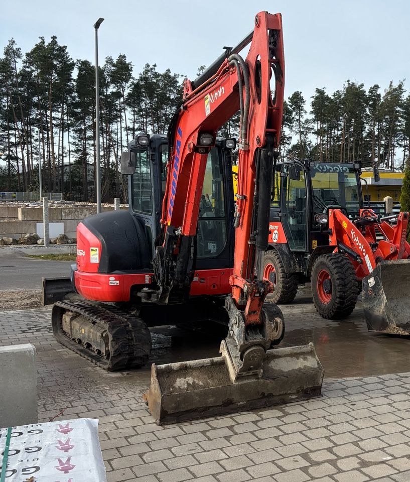 6 Tonnen Bagger leistungsstark große Bauvorhaben mieten in Abensberg