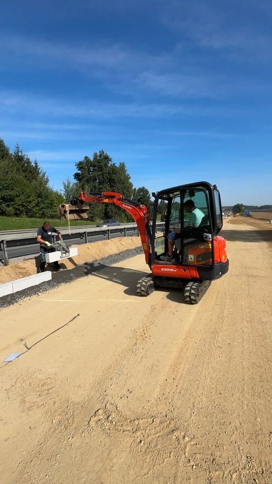 1,9t Bagger Kompakt Leistungsstark inkl mieten in Abensberg – 4