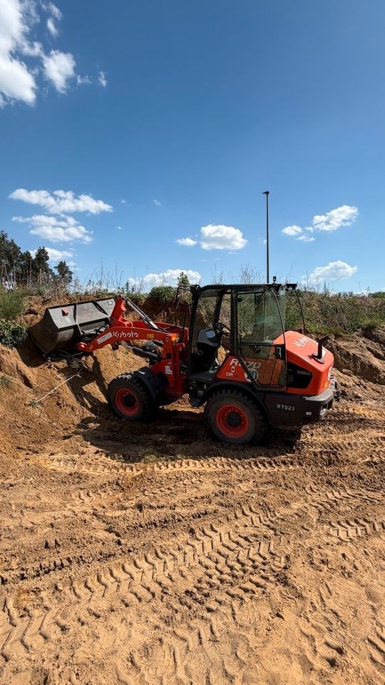 Kubota R070 Radlader Flexible Laufzeiten mieten in Abensberg