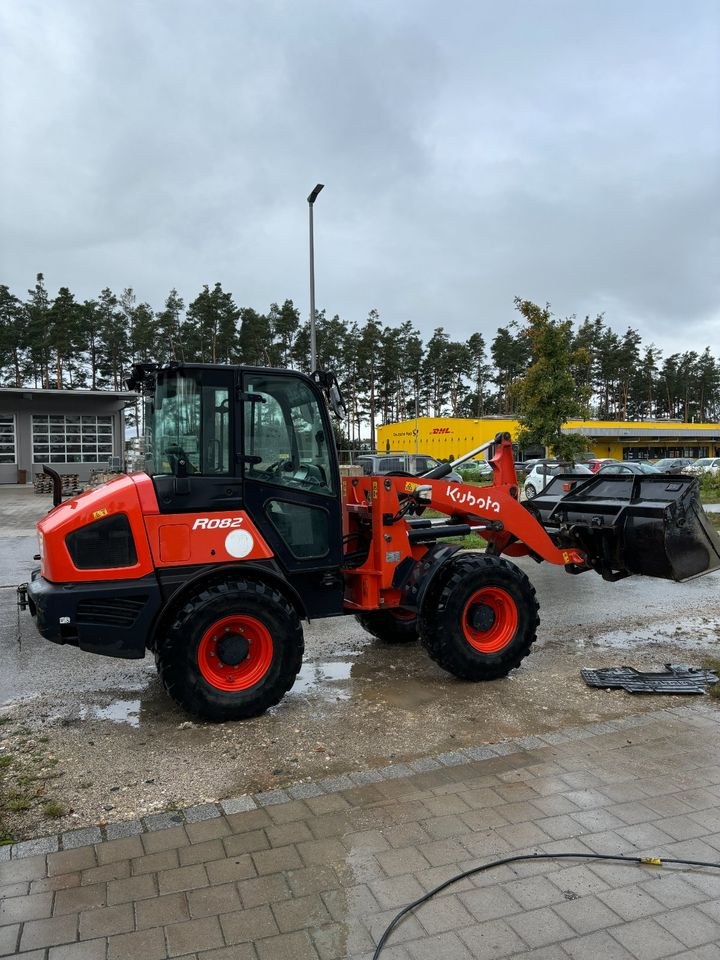 Radlader Kubota R082 Ideal Hof flexible Zeiten mieten in Abensberg – 2