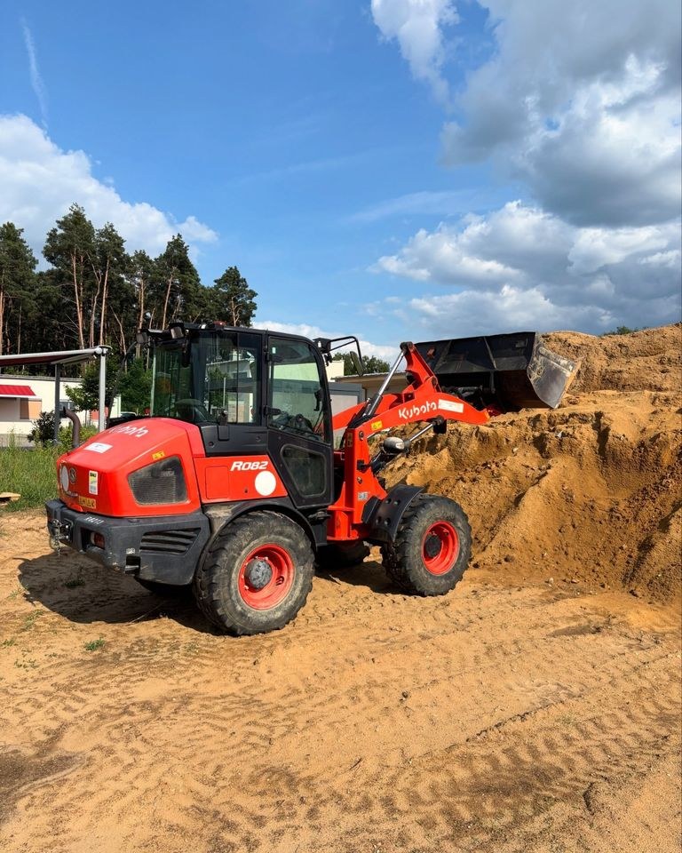 Radlader Kubota R082 Ideal Hof flexible Zeiten mieten in Abensberg – 4