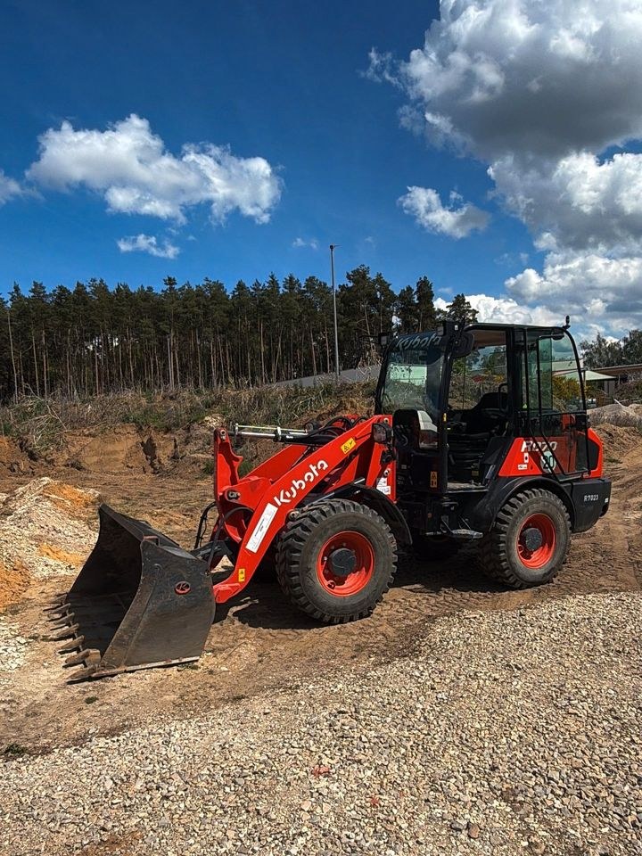 Kubota R070 Radlader Flexible Laufzeiten mieten in Abensberg – 4