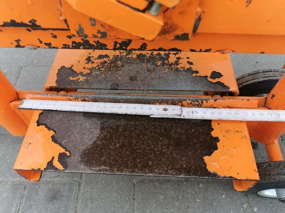 Steinknacker Steinbrecher Steintrenner mieten in Heist – 3
