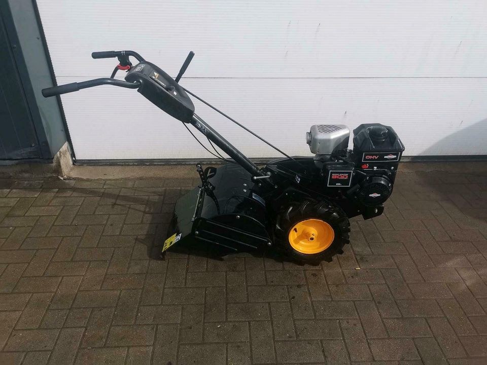 Gartenfräse Fräse Motorhacke mieten in Heist