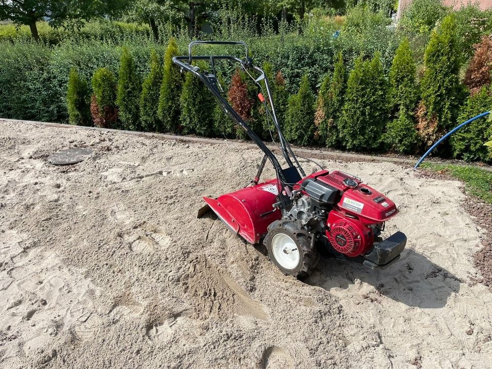 Minibagger Bagger Bobcat E10 1 to N mieten bei Bautech – 3