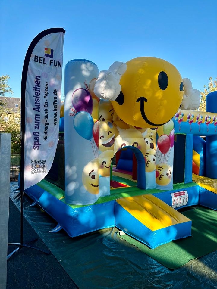 Smiley Lächel Hüpfburg Kindergeburtstag mieten bei BelFun