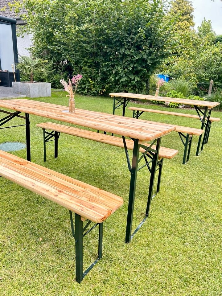 Bierzeltgarnitur 1 Tisch 2 Bänke sauber stabil mieten bei BelFun