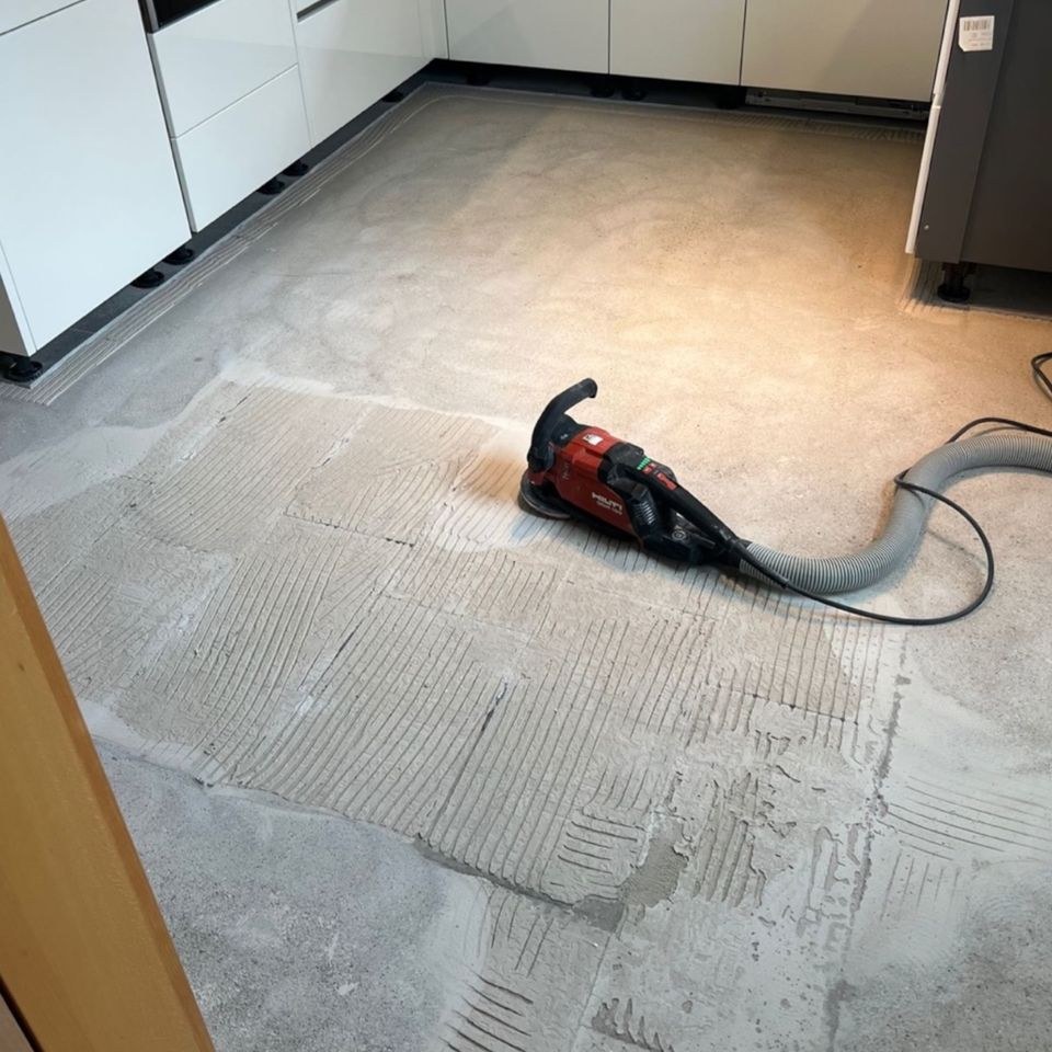 Hilti Betonschleifgerät Betonschleifer mieten bei BGS Jan Tebroke