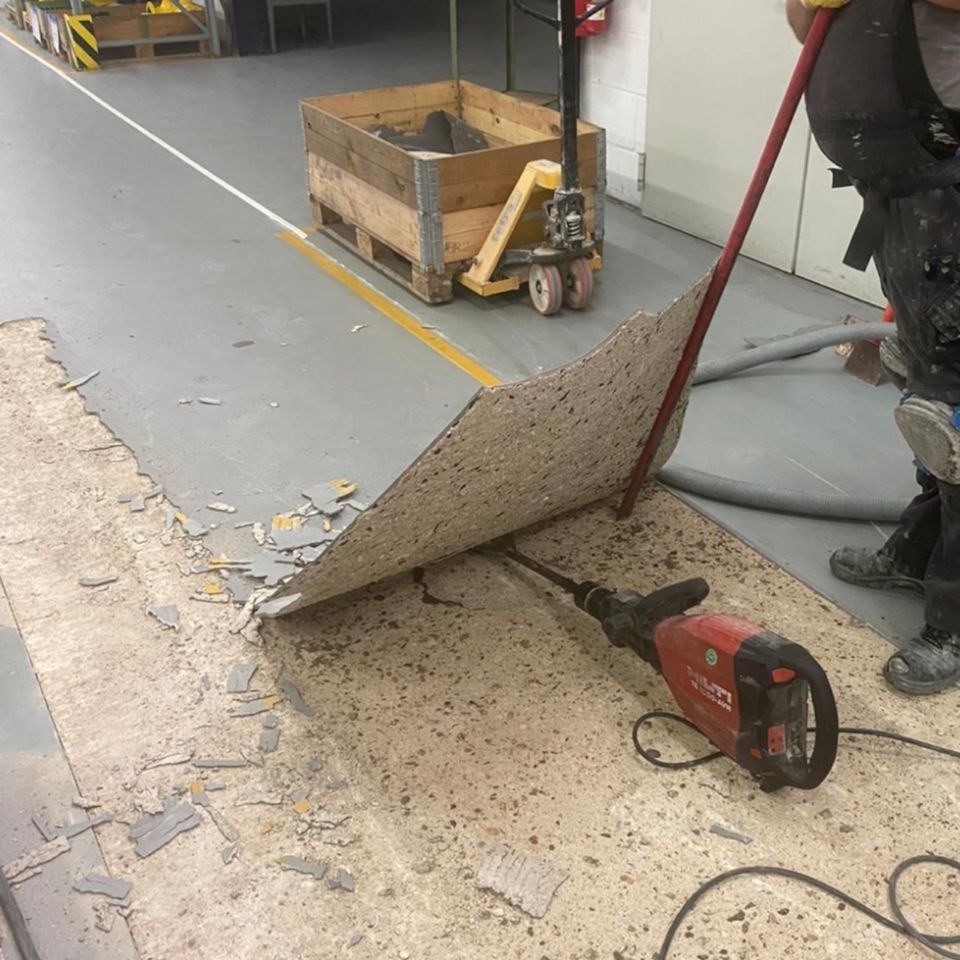 Hilti Abbruchhammer Stemmer mieten bei BGS Jan Tebroke – 2
