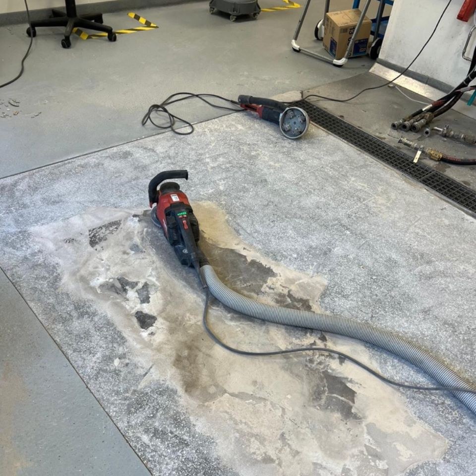 Hilti Betonschleifgerät Betonschleifer mieten bei BGS Jan Tebroke – 3