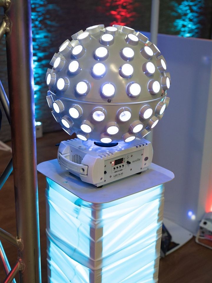 LED B 40 Laser Strahleneffekt ws mieten bei Big Block Event – 2
