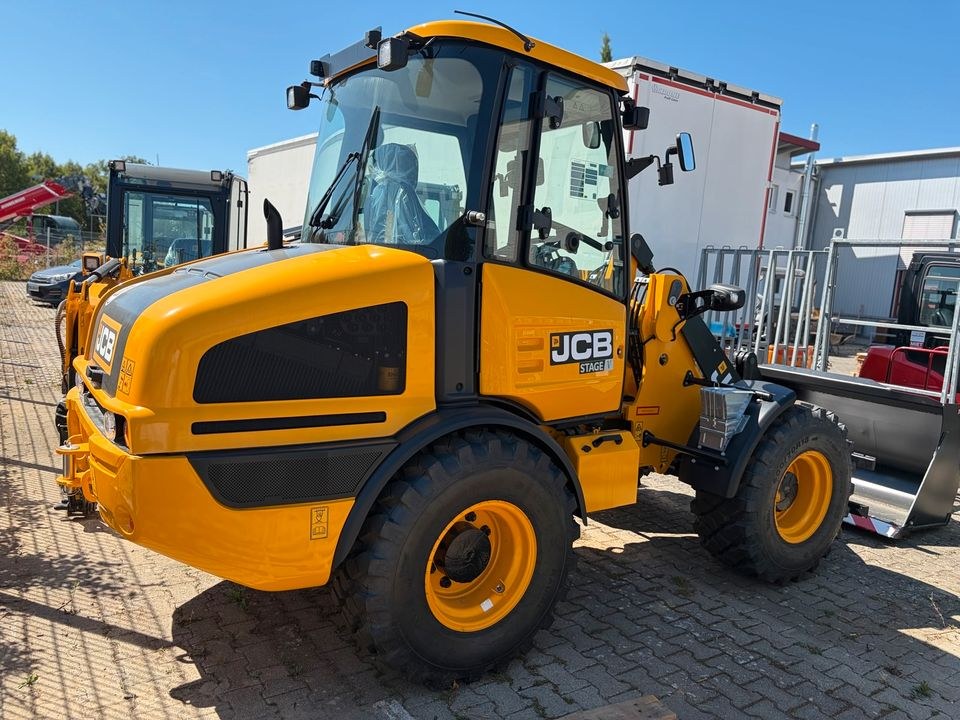 JCB Radlader 407 Einführungspreis mieten in Wallhausen – 3