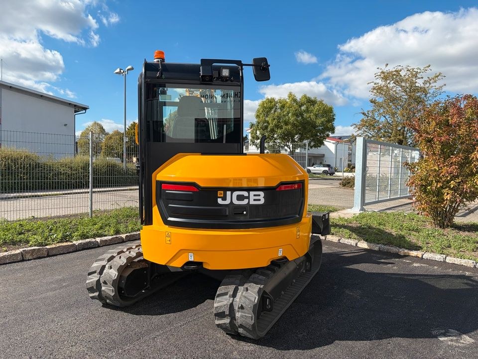JCB Minibagger 60C 2 inkl NOX Rototilt Oilquick mieten in Wallhausen – 4