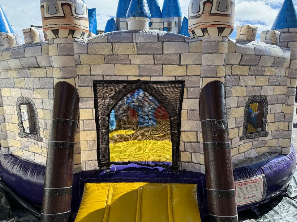 Hüpfburg Multiplay Ritterfestung Rutsche XXXL mieten in Kerpen – 4