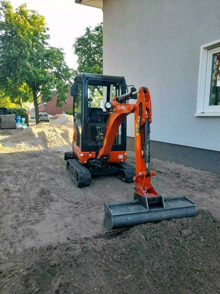 Bagger Minibagger Kubota KX016 4 Pool mieten bei B&S Verleih