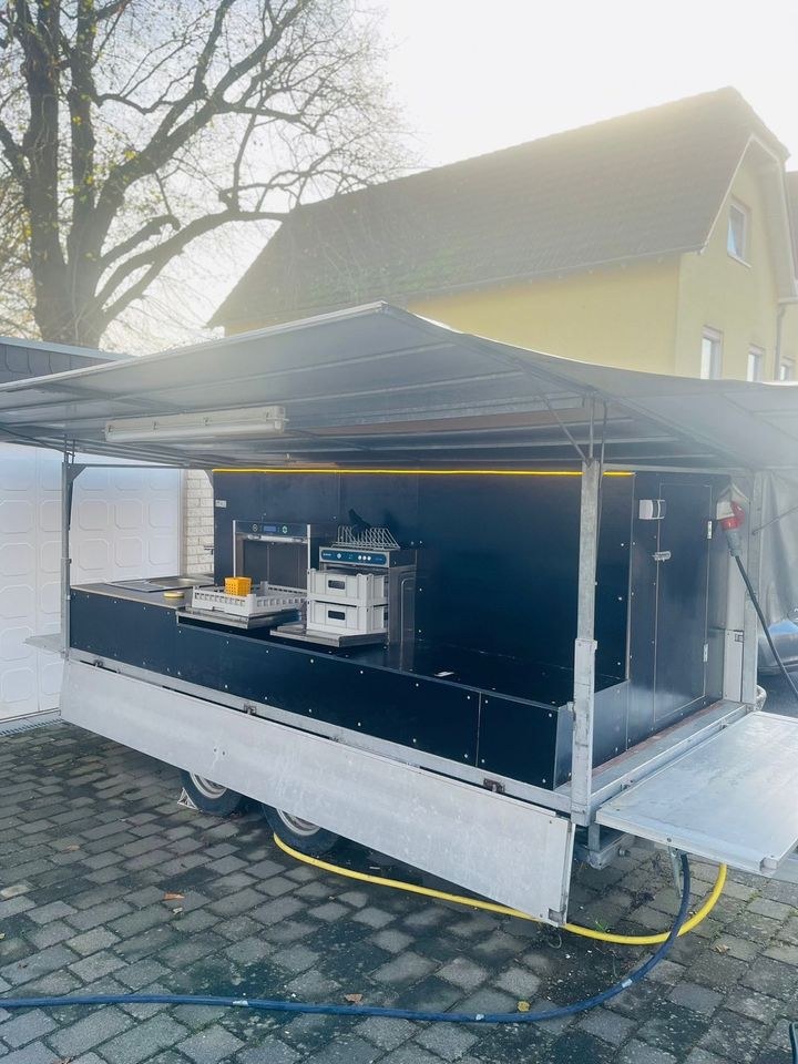 Spülmobil Spülstation Spülanhänger Geschirrmobil mieten bei Budi Event