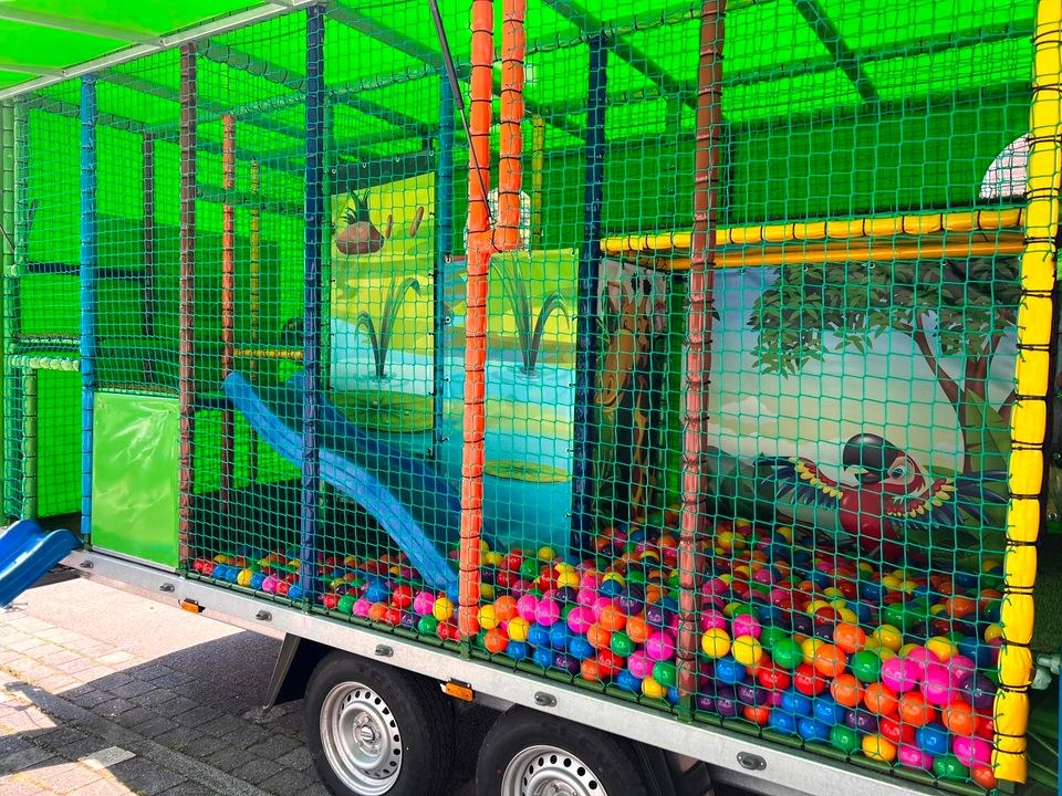 Spielmobil N Straßenfest mieten in Erftstadt – für Kinderfest & Feier