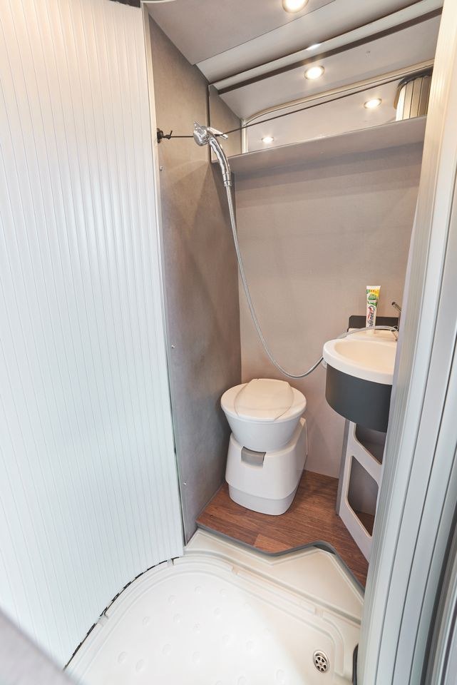 Wohnmobil Pössl 540 R Shine Camper All mieten in Bad Wurzach – 4