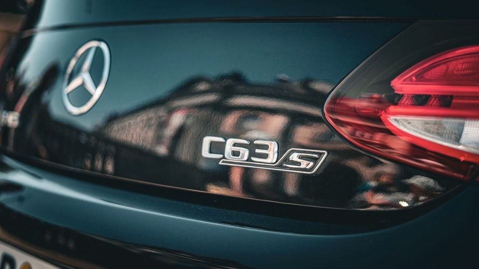 Mercedes Benz C63s AMG Cabrio ohne OPF mieten in Zehlendorf – 2