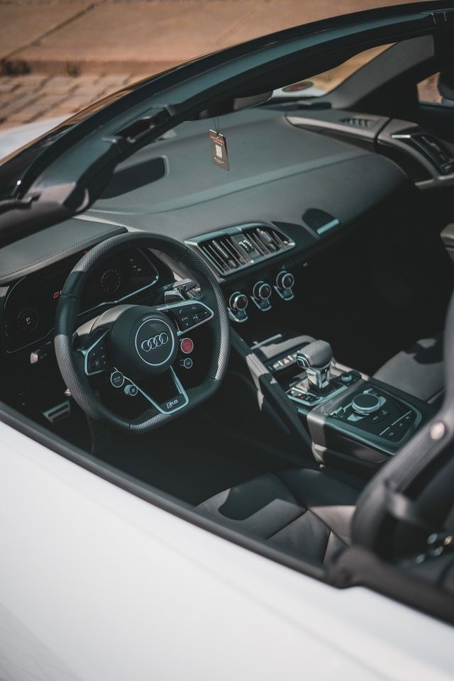 Audi R8 Performance Spyder mieten in Zehlendorf – Fahrspaß auf Zeit – 4