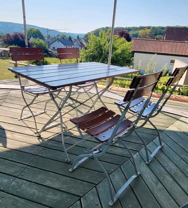 Biergartentische Biergartenstühle mieten in Hiddenhausen