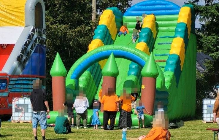 Riesenrutsche mieten in Hiddenhausen – Spaß für Kinder