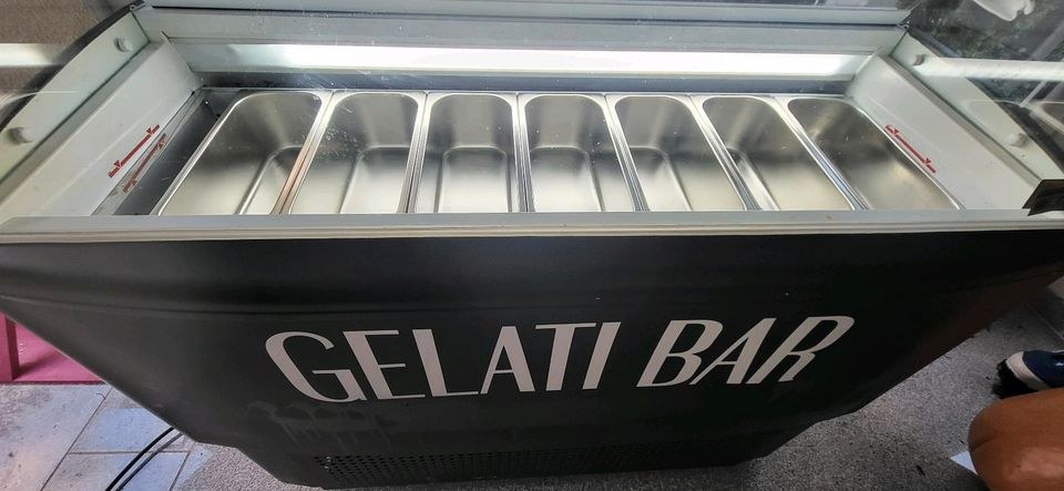 Gelati Bar Eistheke Eisvitrine mieten in Hiddenhausen – mobile Bar – 4