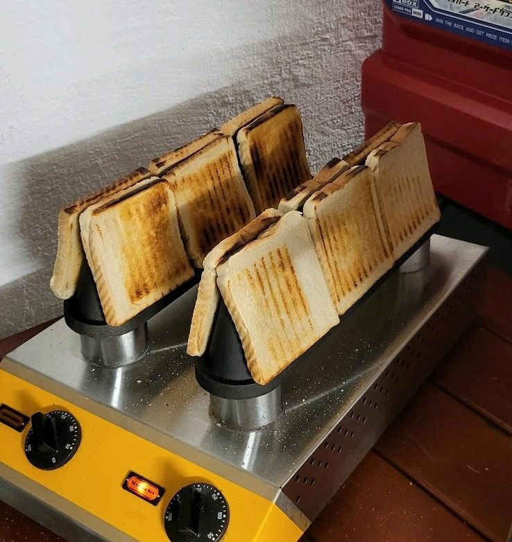 Pyramidentoaster Toaster Baguettes Toasts mieten in Hiddenhausen