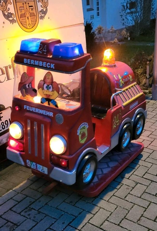 Kinderfeuerwehr Feuerwehrhubschrauber mieten in Hiddenhausen